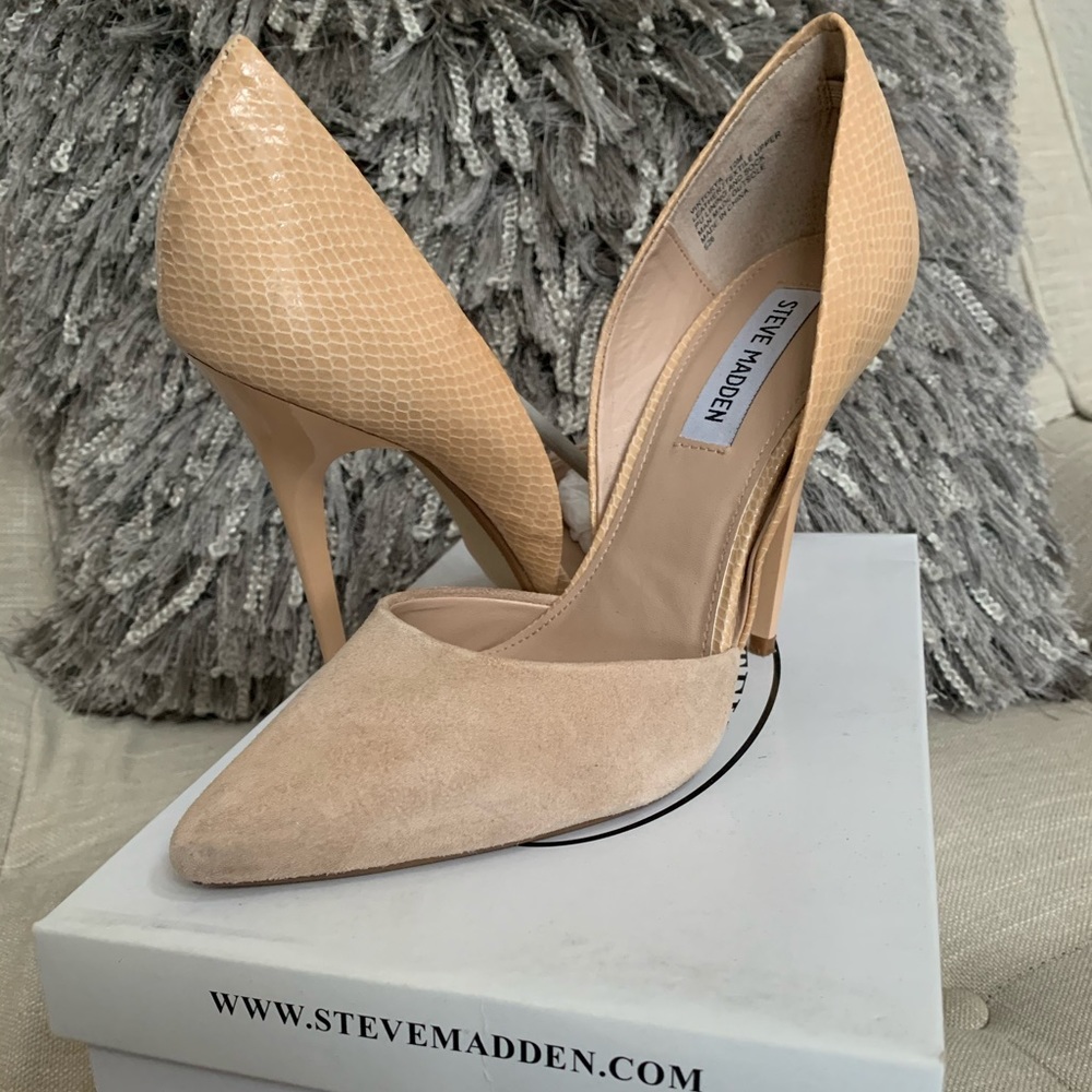 Steve Madden pumps